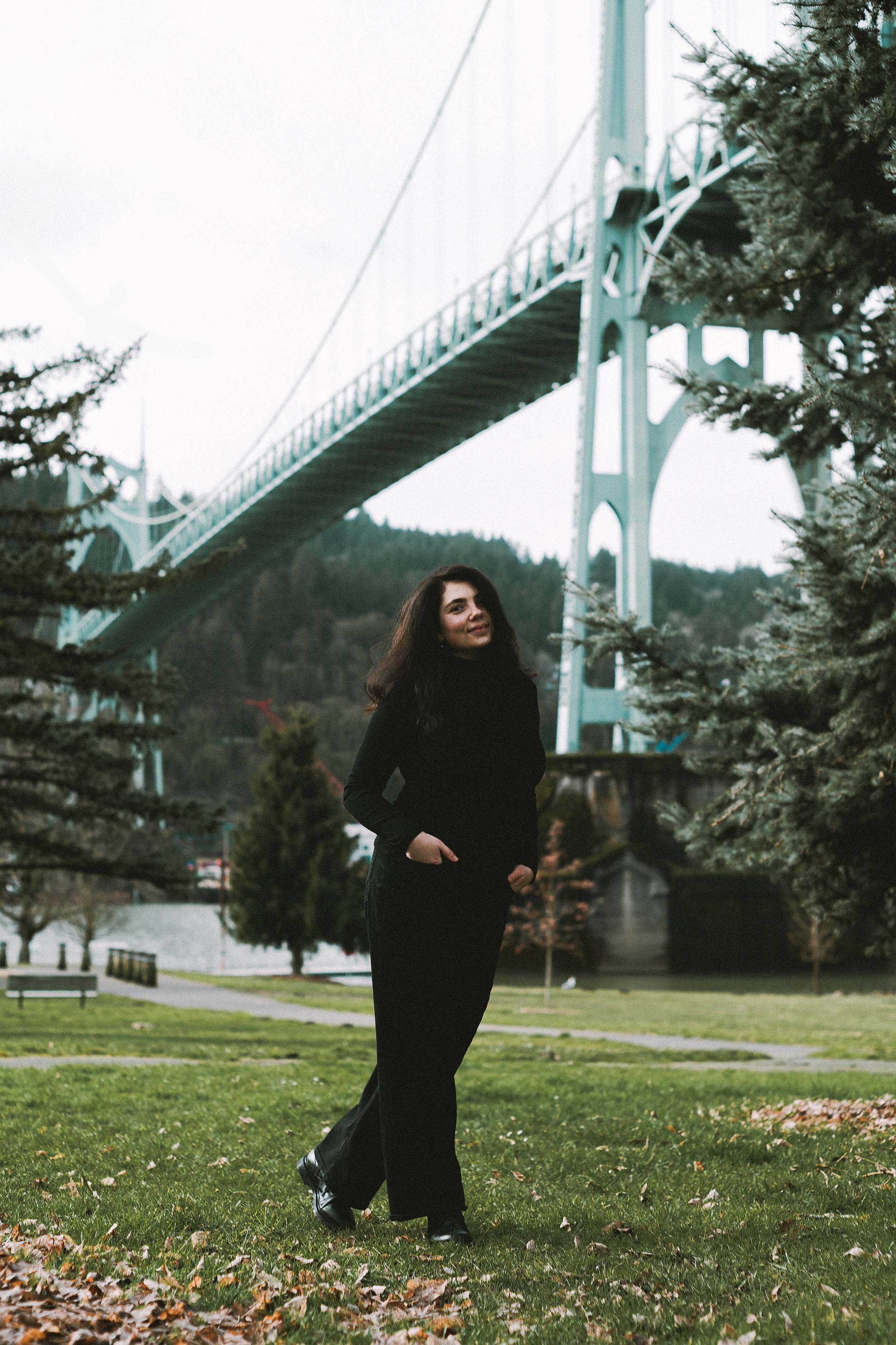 Moody Winter Portraits at Cathedral Park and St. Johns Bridge in Portland, Oregon — photograph 4 of 10